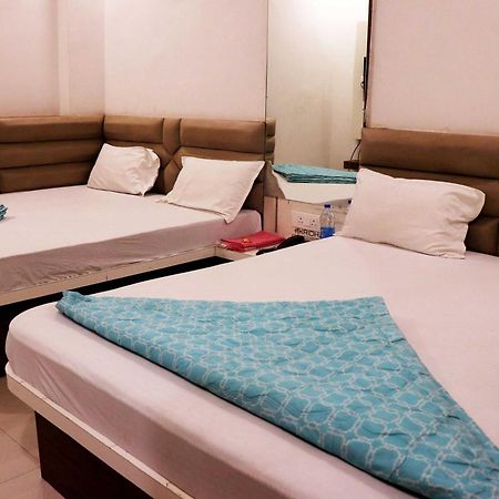 Hotel Gayatri Palace Godarpura Ngoại thất bức ảnh