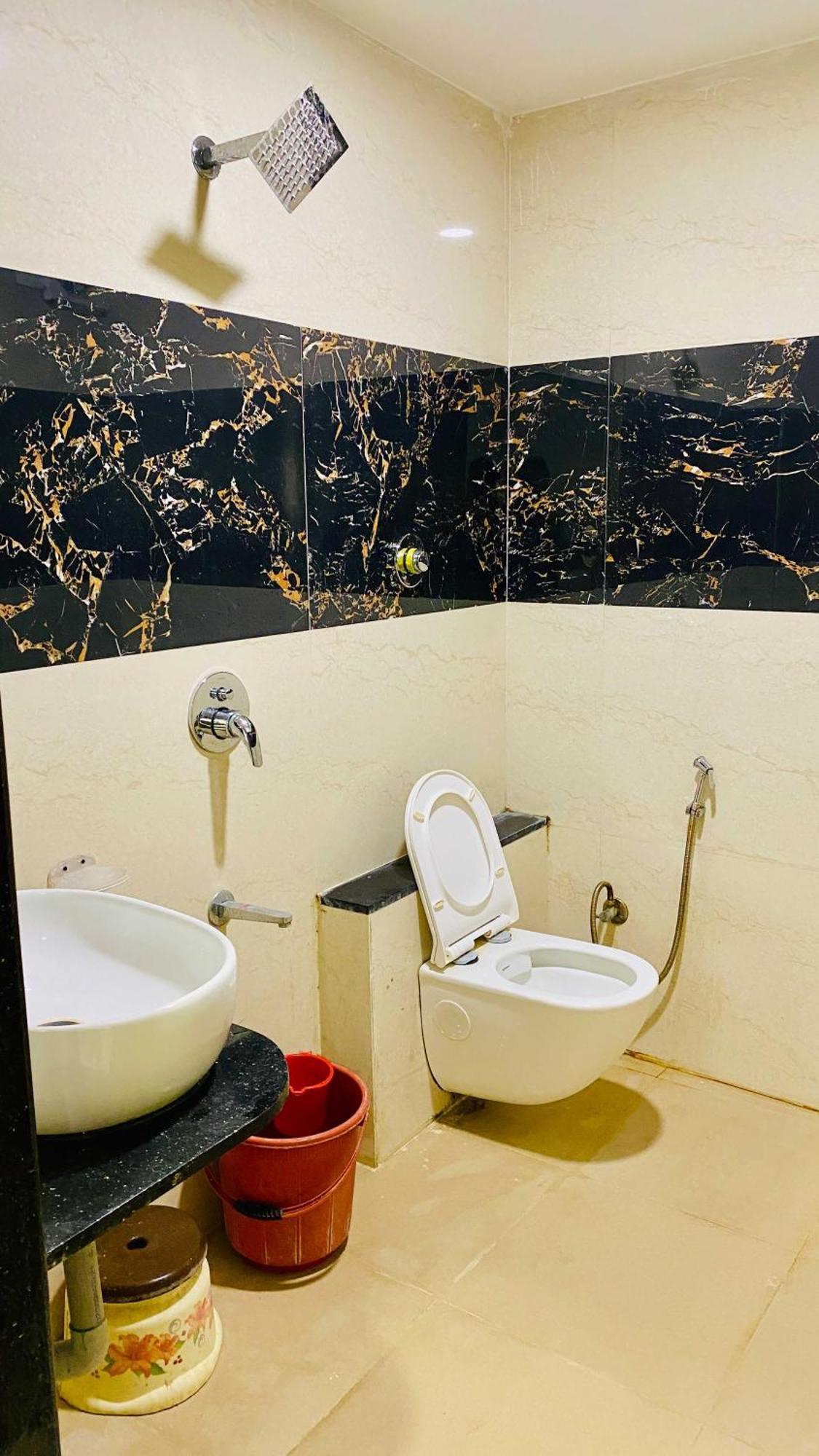 Hotel Gayatri Palace Godarpura Ngoại thất bức ảnh