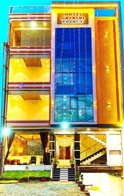 Hotel Gayatri Palace Godarpura Ngoại thất bức ảnh